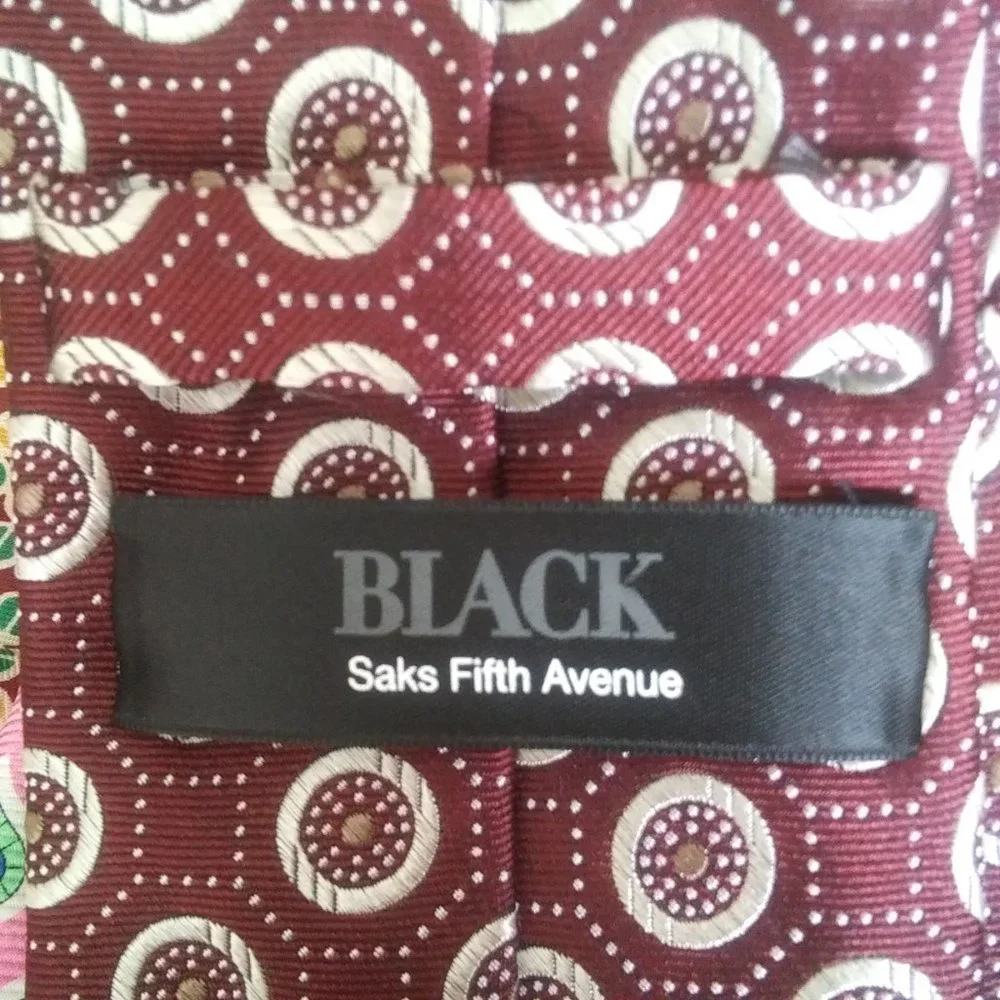 Saks Fifth Avenue Black Label this tie